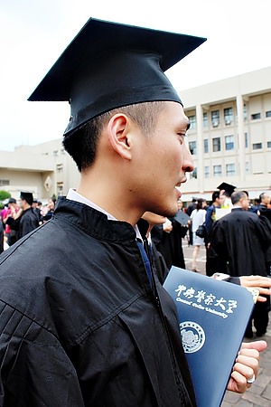 2012 6 8終於畢業了 (29)