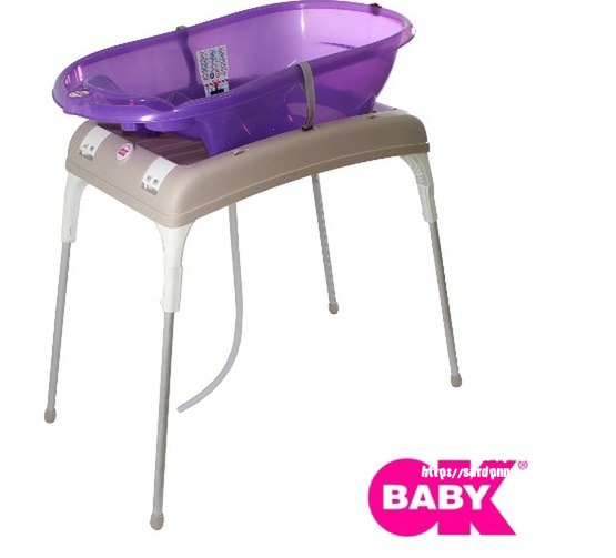 月子日記X彌月禮||OKbaby嬰兒澡盆加專用折疊架 站著幫寶貝洗澡 婆婆媽媽不用在蹲著洗北比